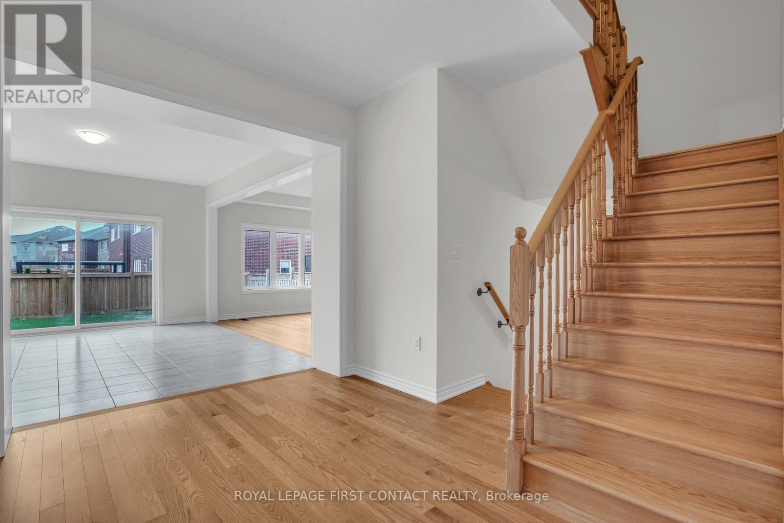 












1080 WICKHAM ROAD

,
Innisfil,




Ontario
L9S0P8

