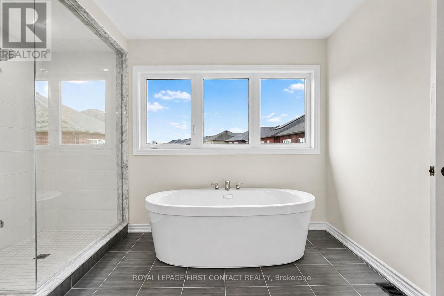 












1080 WICKHAM ROAD

,
Innisfil,




Ontario
L9S0P8

