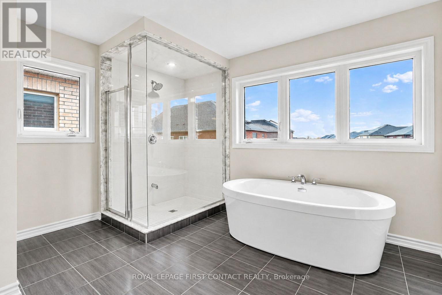 












1080 WICKHAM ROAD

,
Innisfil,




Ontario
L9S0P8

