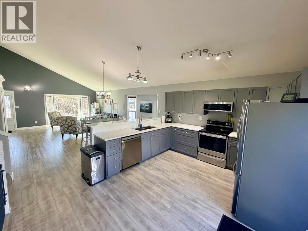 












1708 89 Avenue

,
Dawson Creek,




British Columbia
V1G5A7

