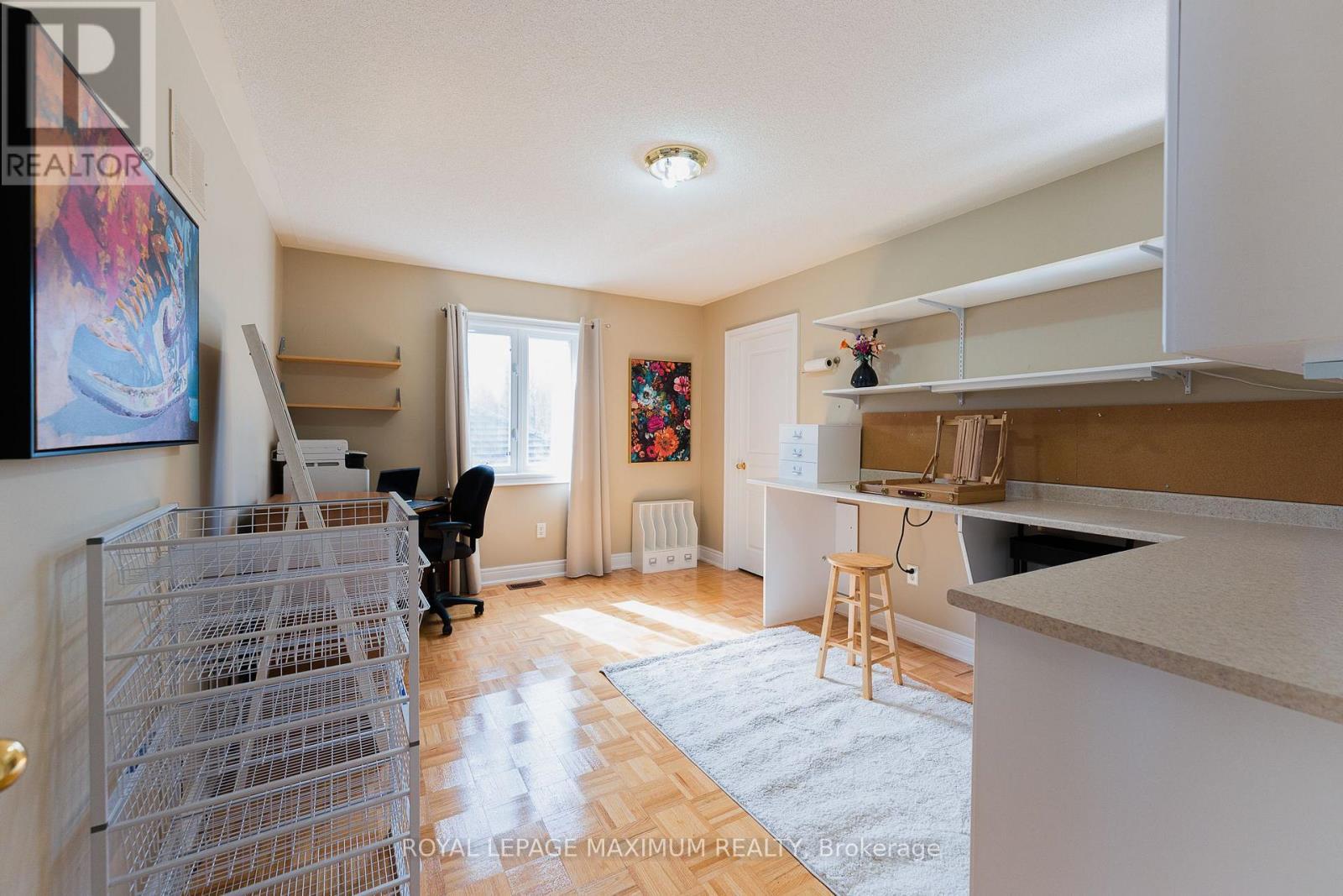 












89 SILVERVALLEY DRIVE

,
Caledon,




Ontario
L7E2Z1

