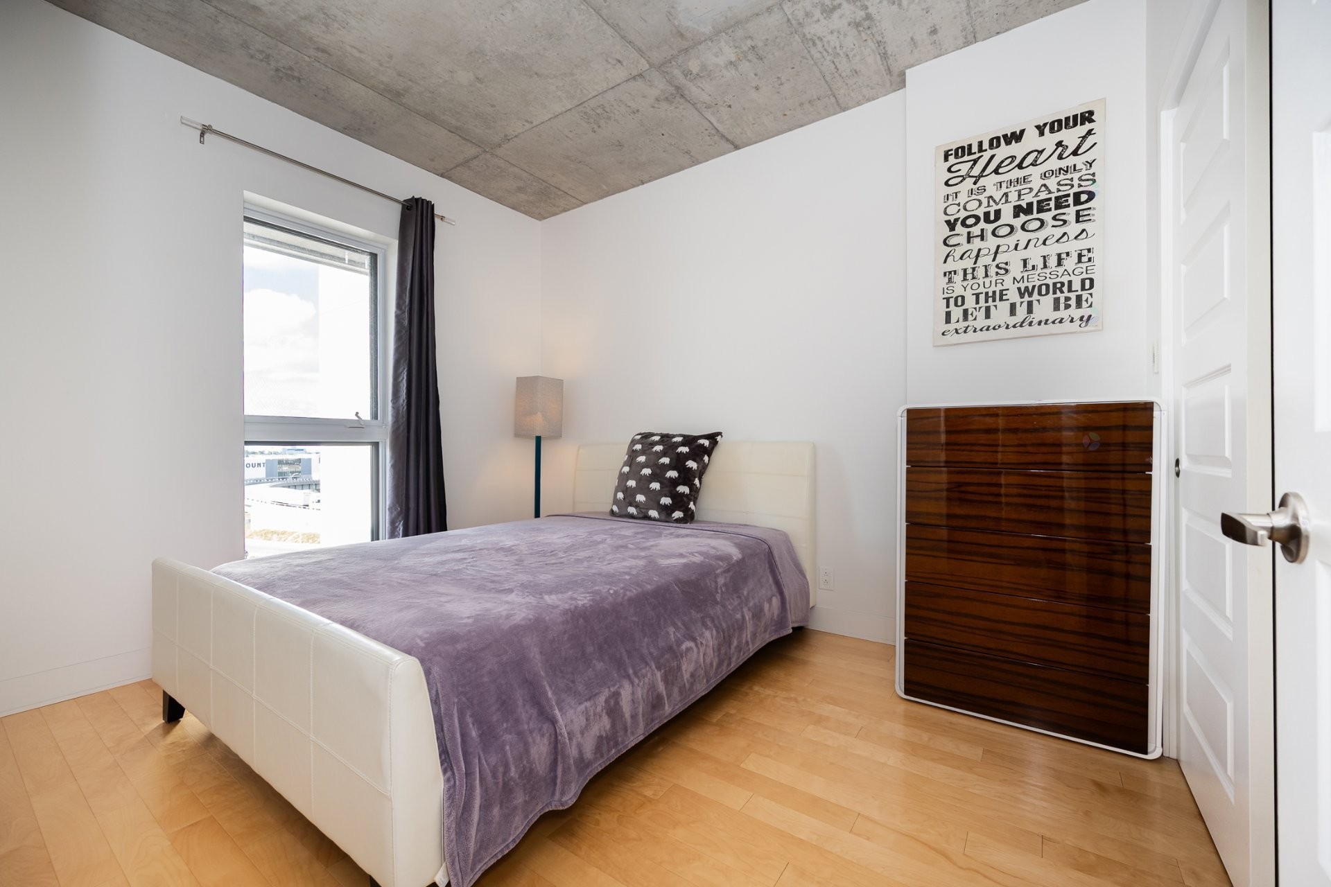 









2335


Ch. Manella

, 706,
Mont-Royal,




QC
H4P0B3

