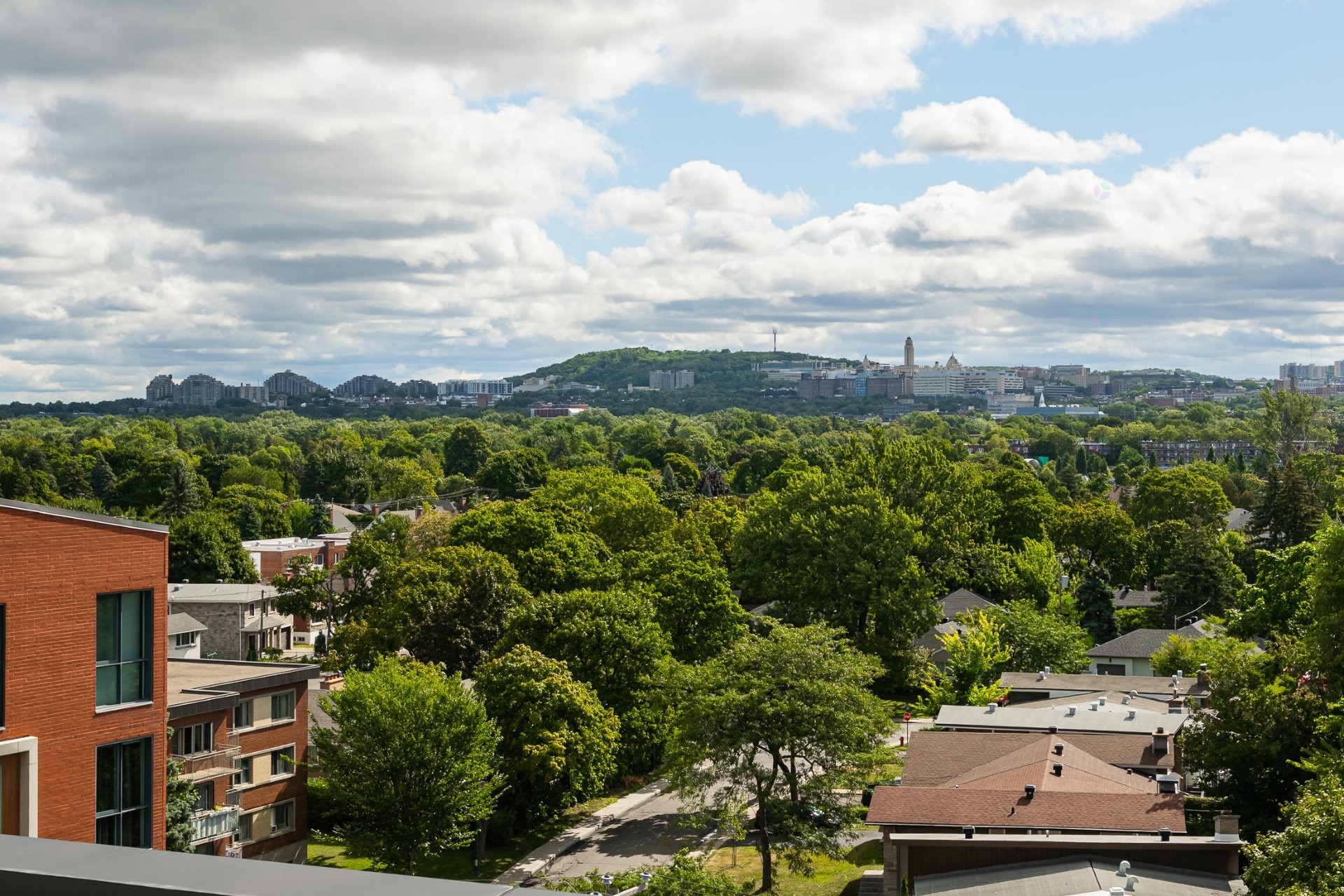 









2335


Ch. Manella

, 706,
Mont-Royal,




QC
H4P0B3

