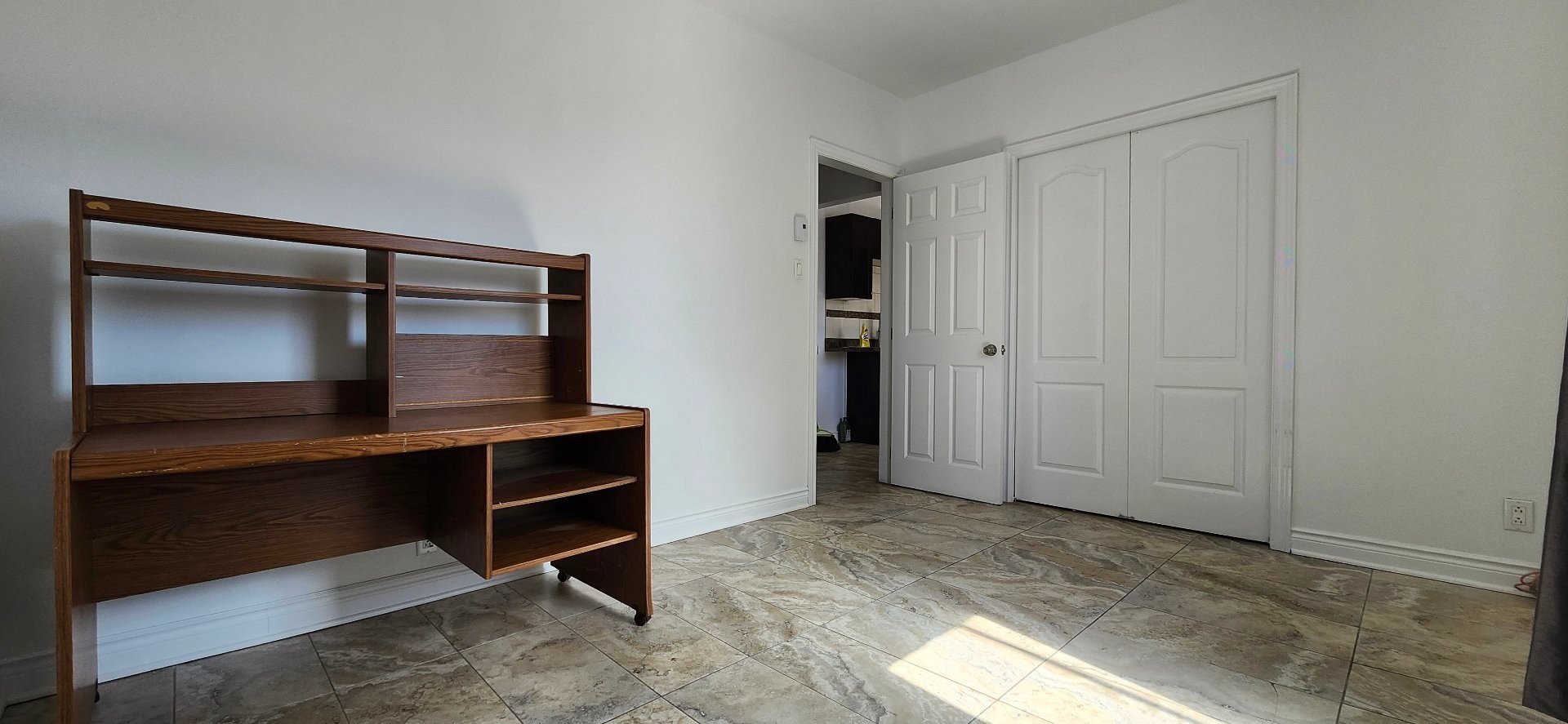 









7172


Boul. Pie-IX

,
Montréal (Villeray/Saint-Michel/Parc-Extension),




QC
H2A2G4

