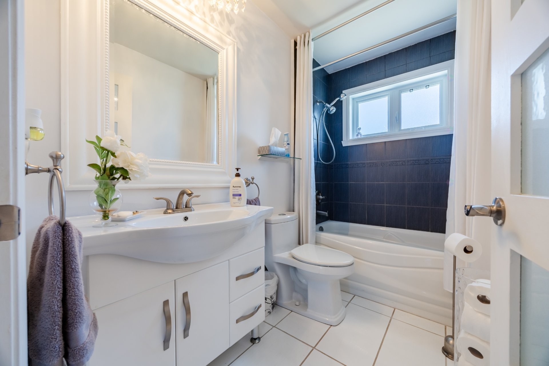 









5615


Av. Raoul

,
Longueuil (Saint-Hubert),




QC
J3Y7P2

