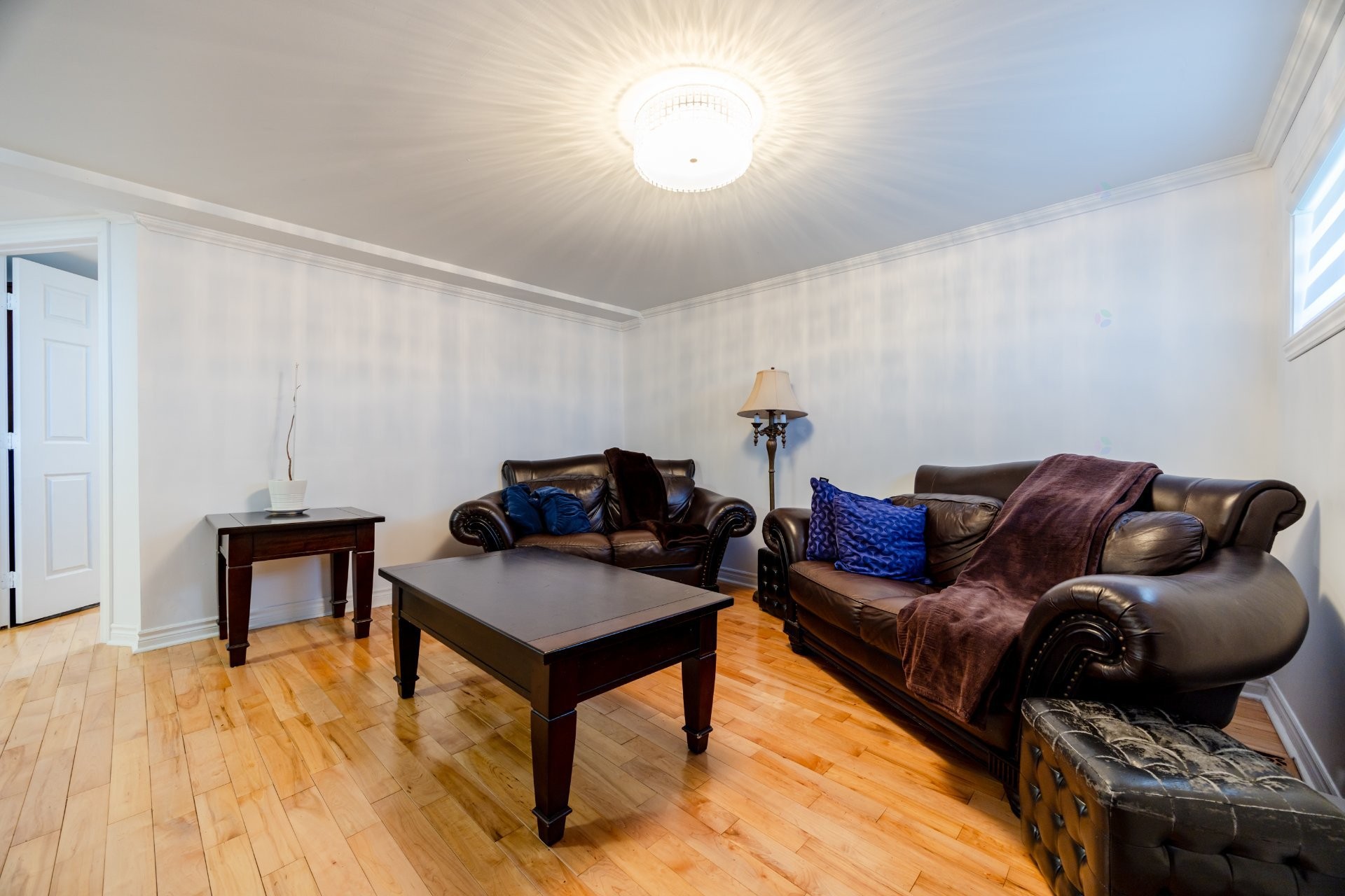 









5615


Av. Raoul

,
Longueuil (Saint-Hubert),




QC
J3Y7P2

