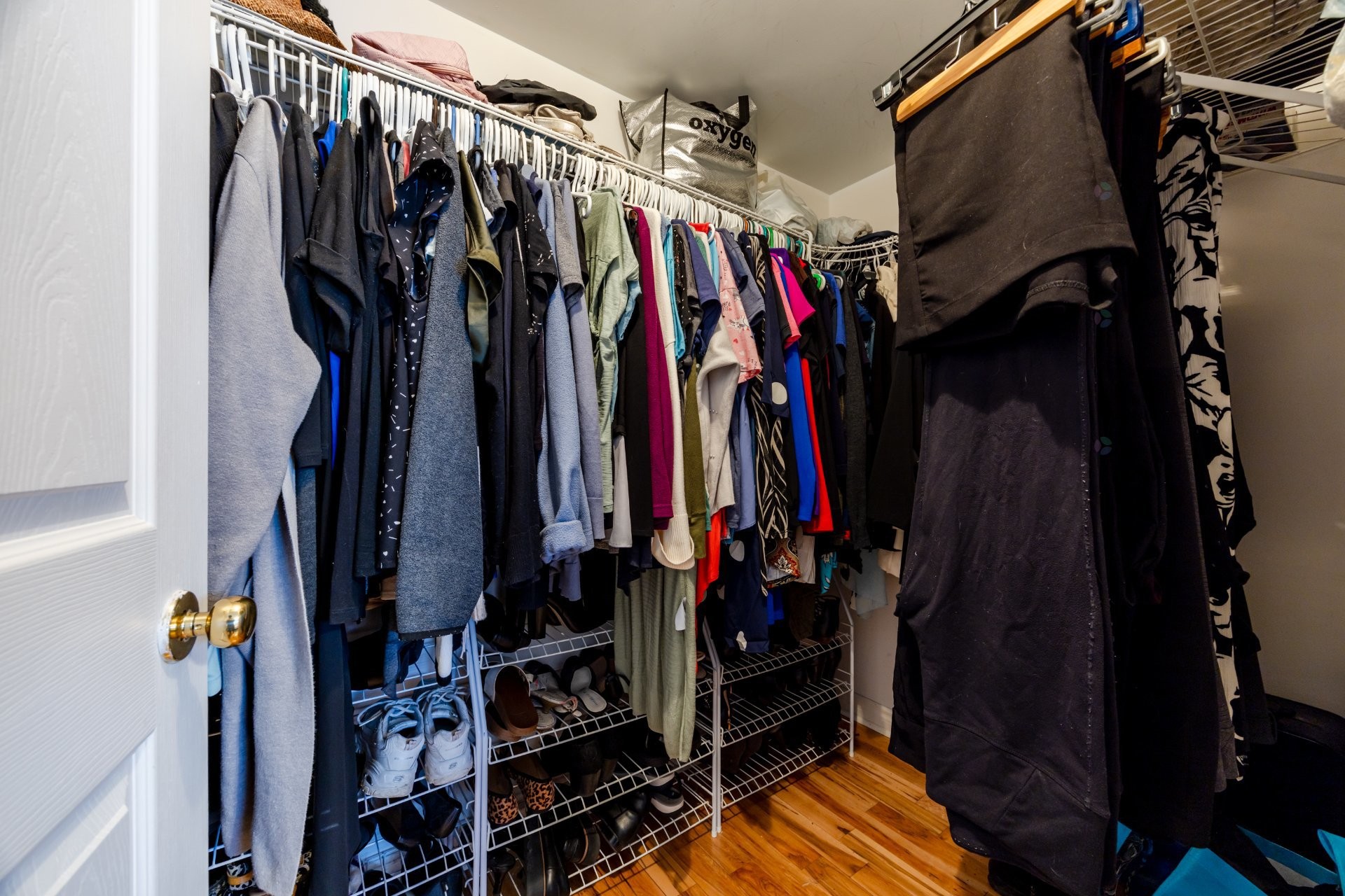 









5615


Av. Raoul

,
Longueuil (Saint-Hubert),




QC
J3Y7P2

