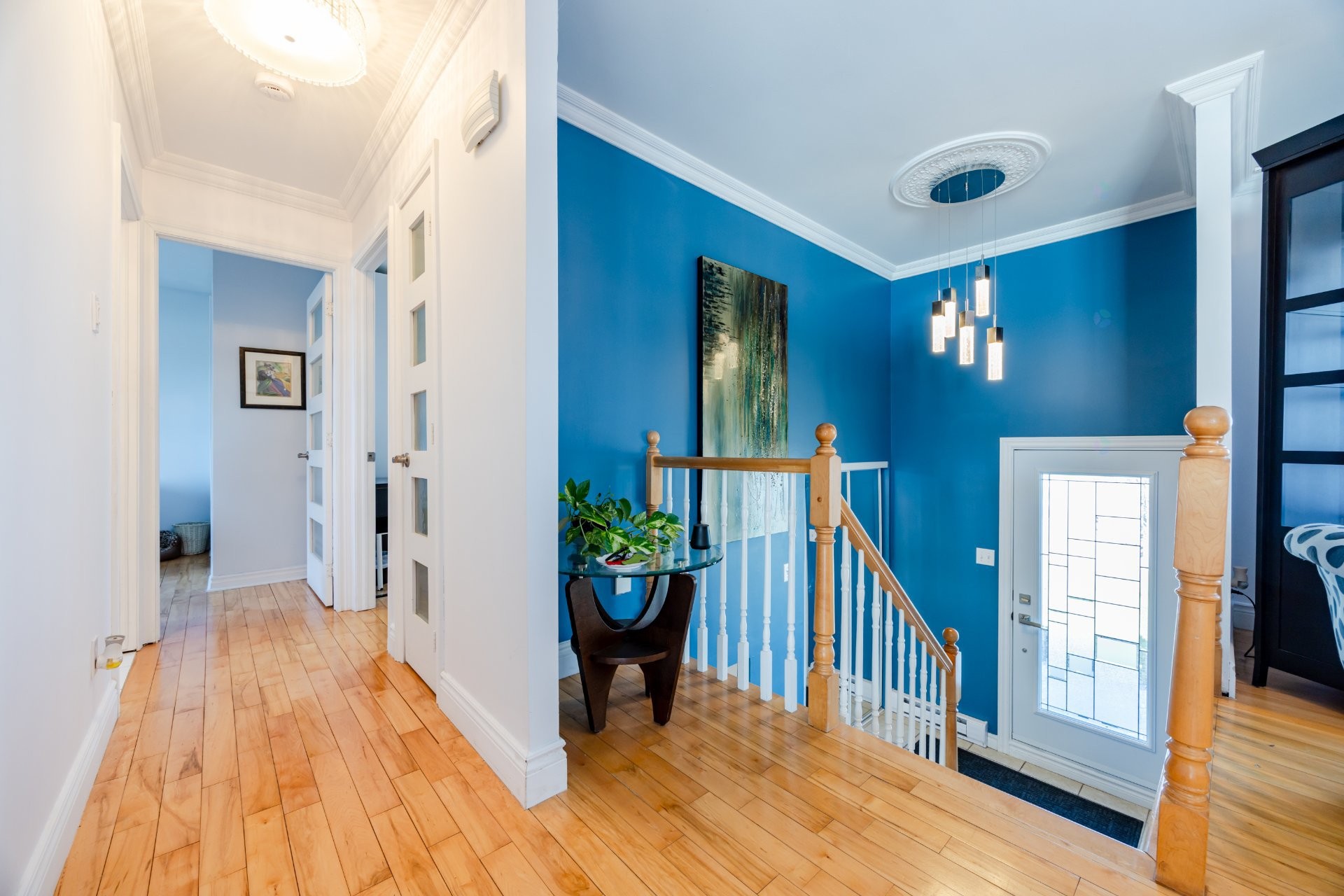 









5615


Av. Raoul

,
Longueuil (Saint-Hubert),




QC
J3Y7P2

