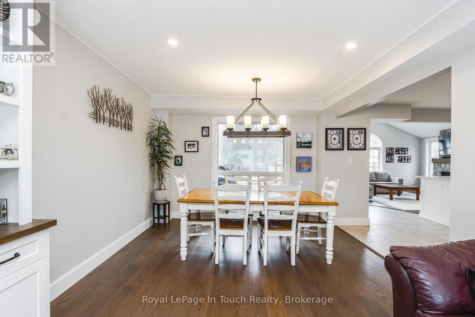 












1130 MARCELLUS DRIVE

,
Midland,




Ontario
L4R5J1

