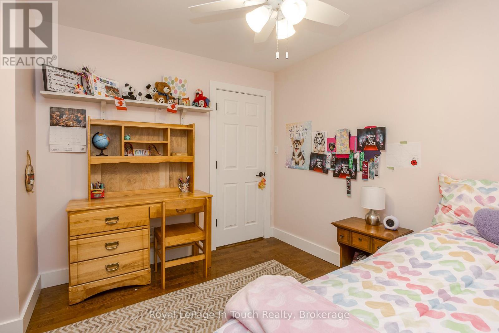 












1130 MARCELLUS DRIVE

,
Midland,




Ontario
L4R5J1

