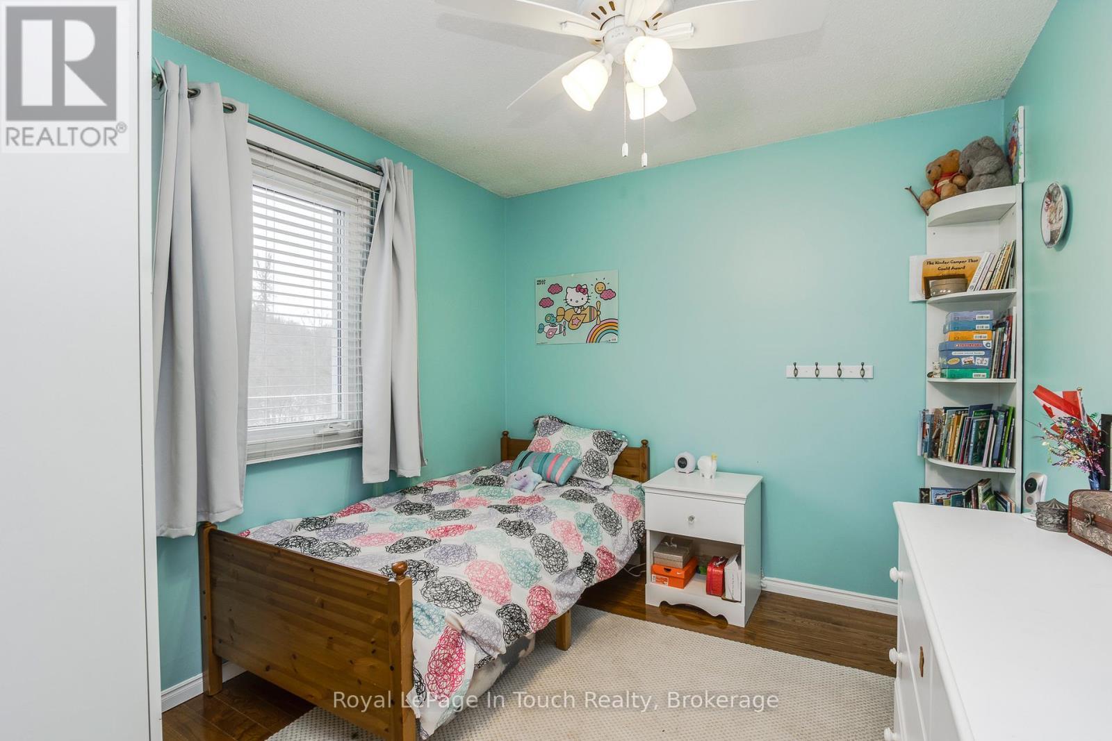 












1130 MARCELLUS DRIVE

,
Midland,




Ontario
L4R5J1

