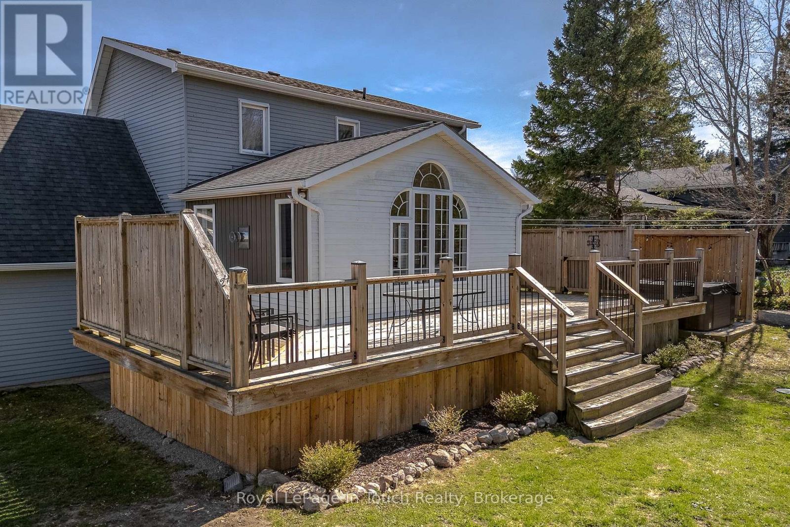 












1130 MARCELLUS DRIVE

,
Midland,




Ontario
L4R5J1

