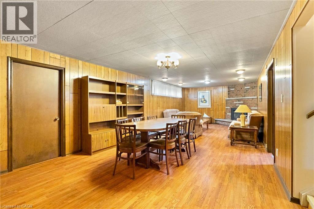 












4620 SIDEROAD 20 N Road

,
Puslinch,




Ontario
N1H6J3

