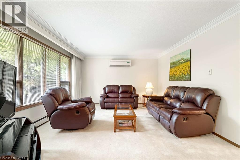 












4620 SIDEROAD 20 N Road

,
Puslinch,




Ontario
N1H6J3

