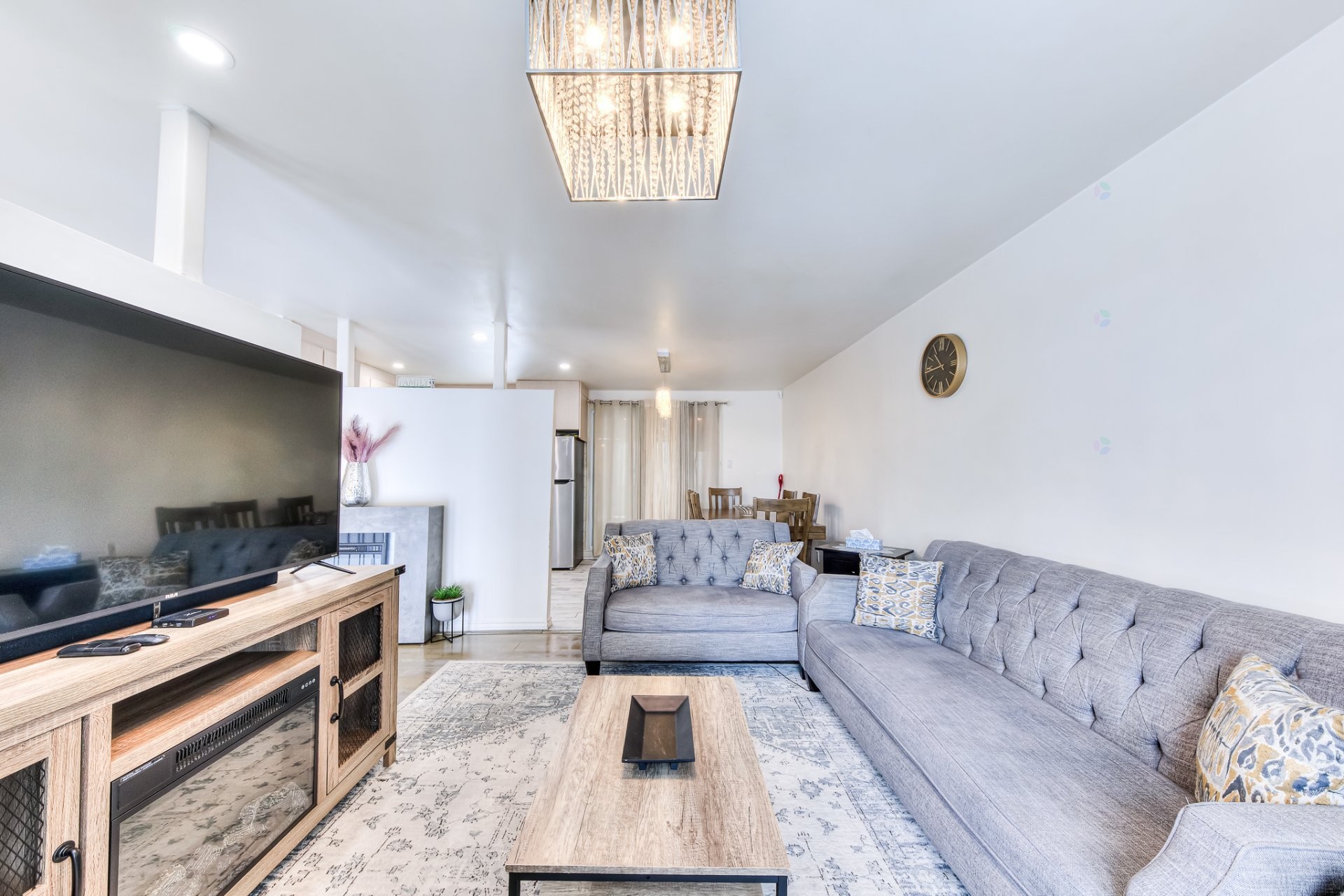 









3775


Rue Sullivan

,
Longueuil (Saint-Hubert),




QC
J3Y6L8

