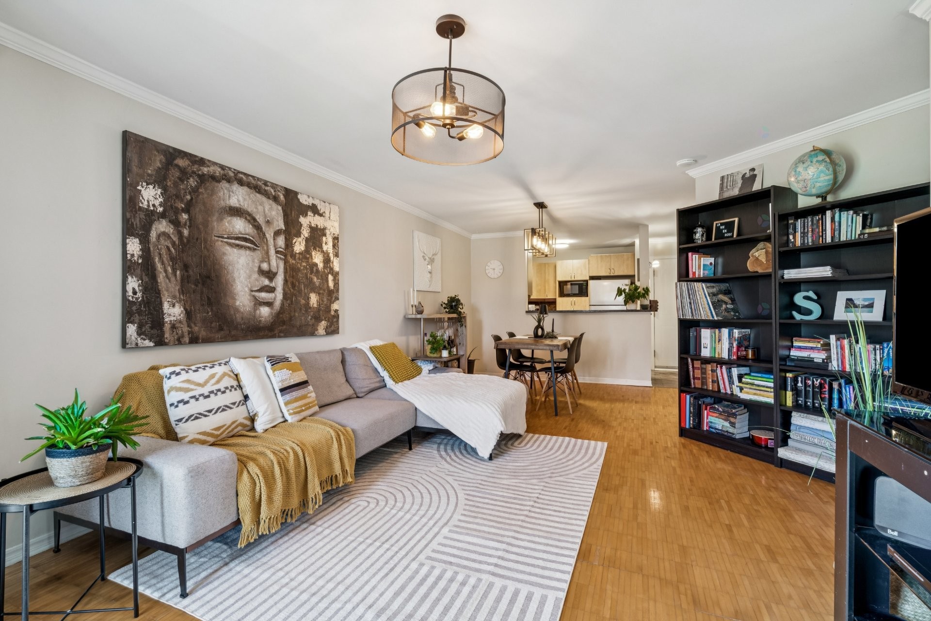 









992


Rue Notre-Dame

, 103,
Repentigny (Repentigny),




QC
J5Y3Y6

