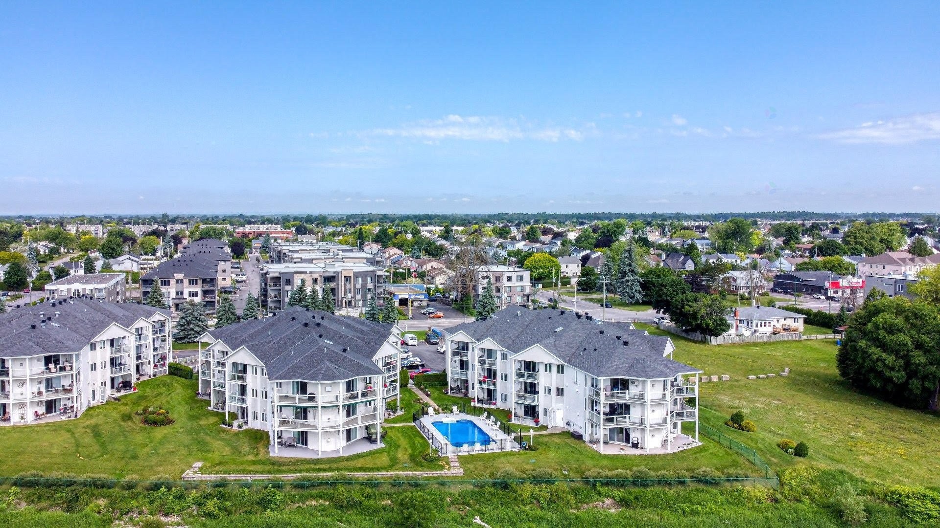 









992


Rue Notre-Dame

, 103,
Repentigny (Repentigny),




QC
J5Y3Y6

