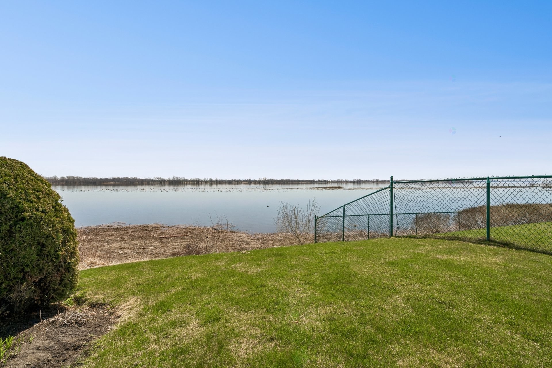 









992


Rue Notre-Dame

, 103,
Repentigny (Repentigny),




QC
J5Y3Y6

