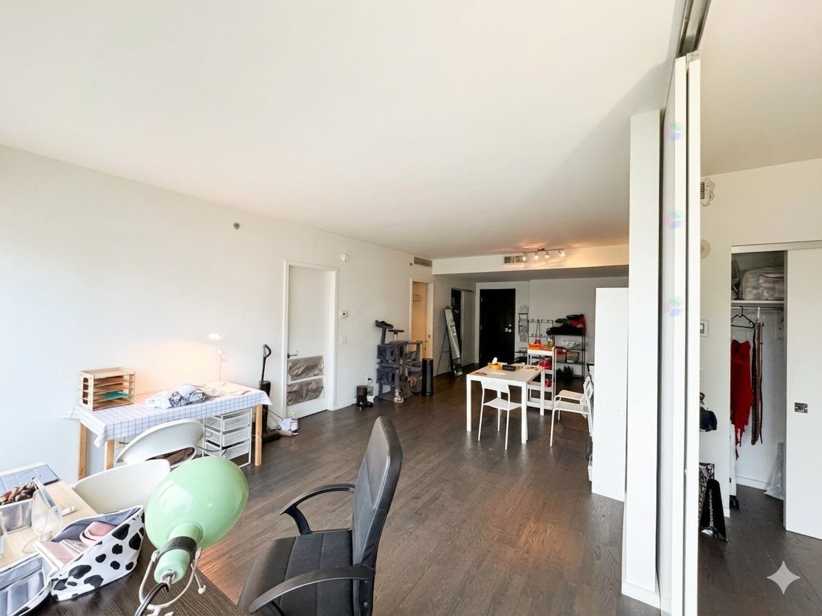 









350


Boul. De Maisonneuve O.

, 1702,
Montréal (Ville-Marie),




QC
H3A0B4

