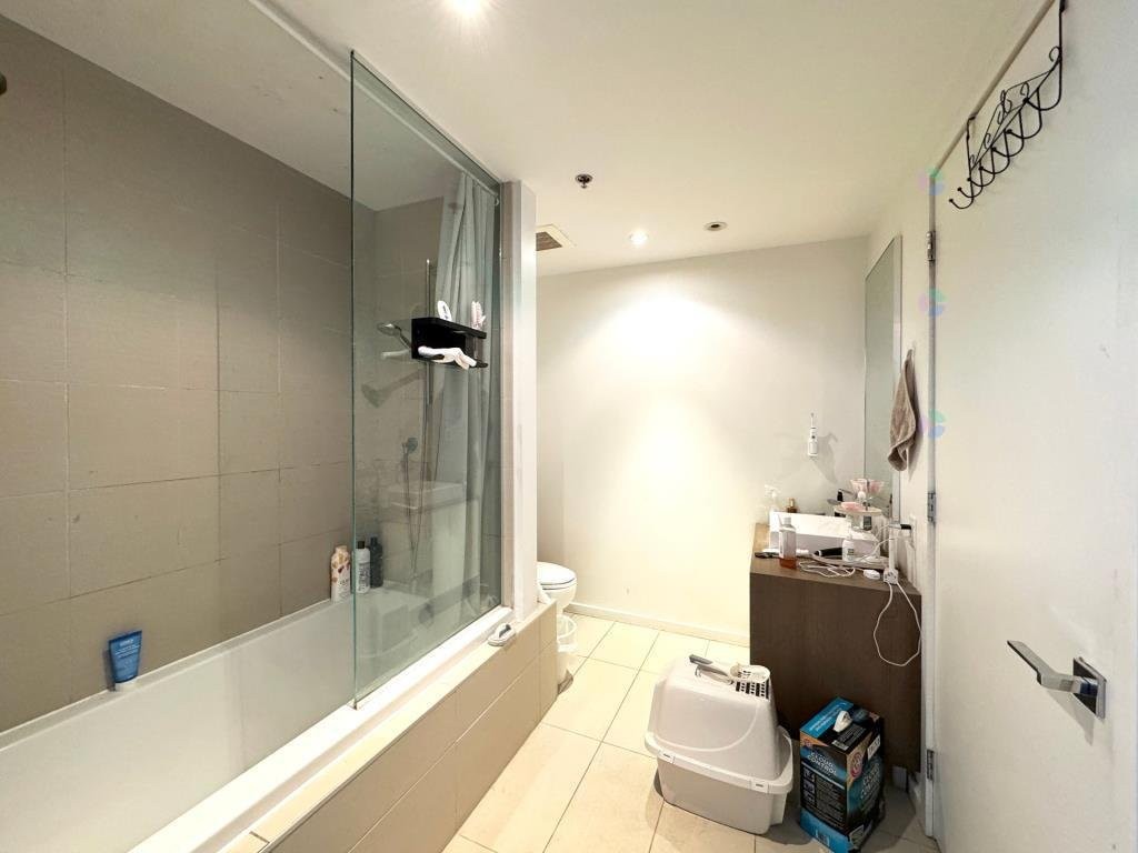 









350


Boul. De Maisonneuve O.

, 1702,
Montréal (Ville-Marie),




QC
H3A0B4

