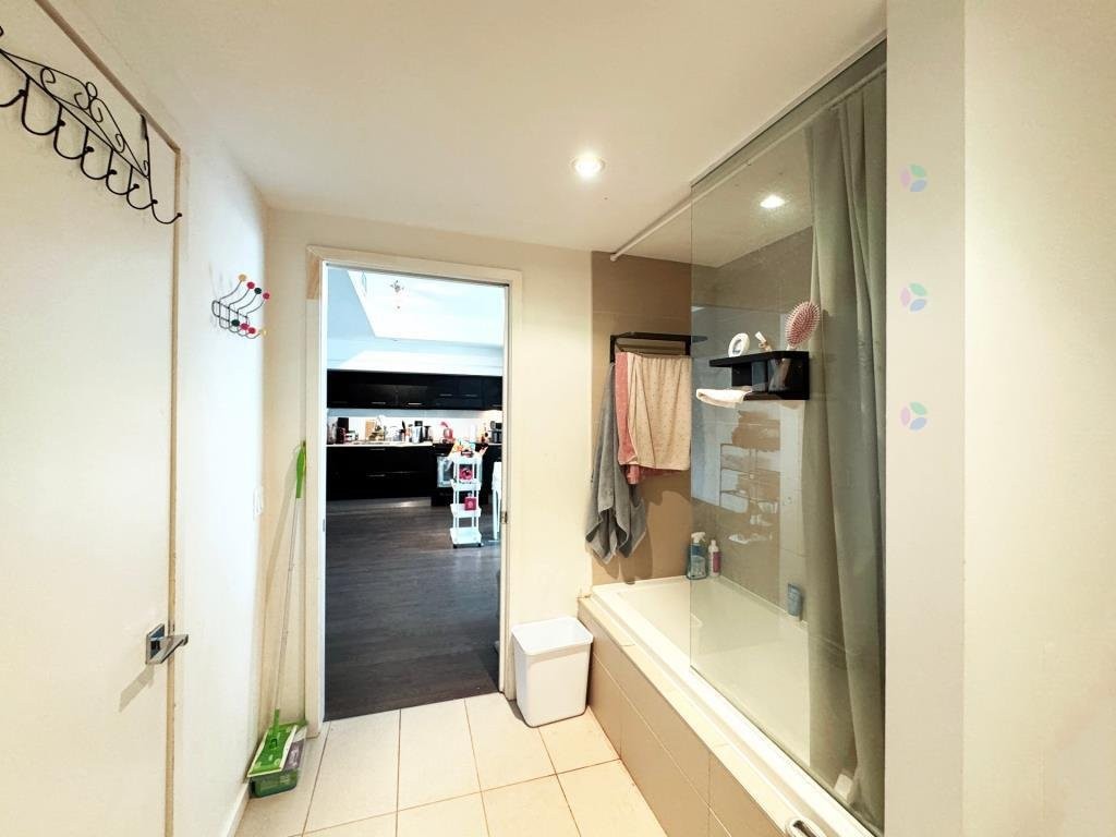 









350


Boul. De Maisonneuve O.

, 1702,
Montréal (Ville-Marie),




QC
H3A0B4

