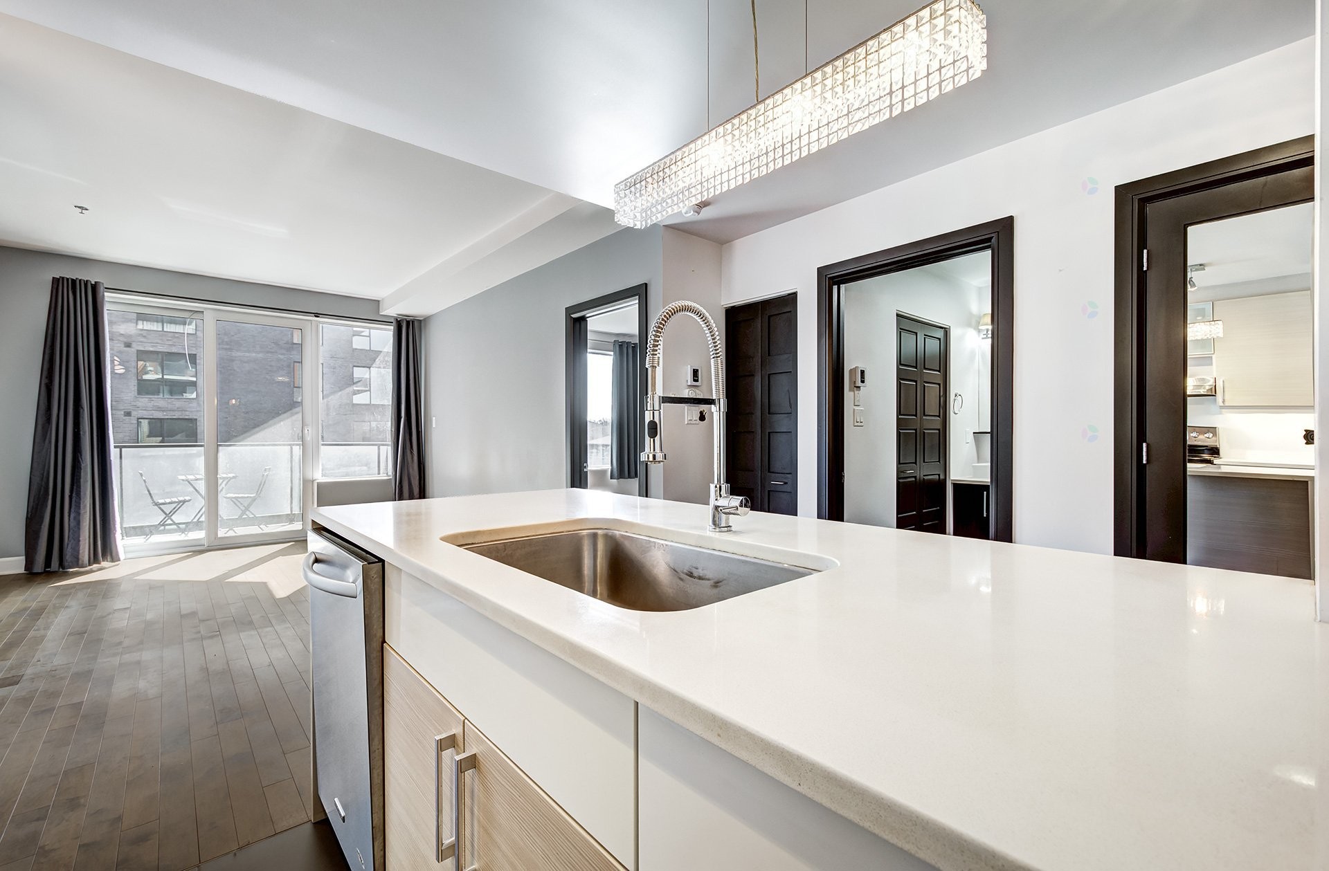 









1800


Boul. Angrignon

, 307,
Montréal (LaSalle),




QC
H8N0B8

