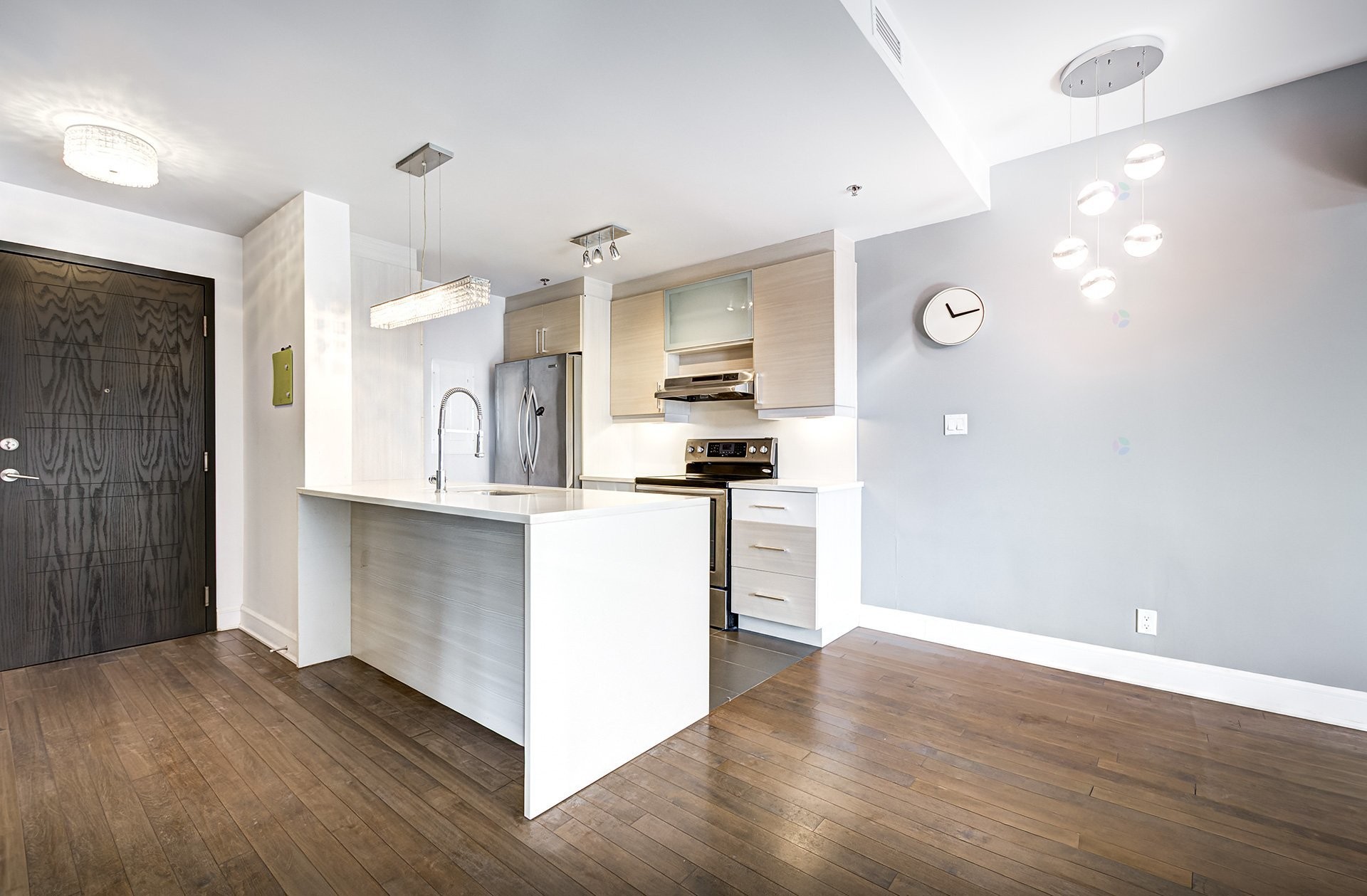 









1800


Boul. Angrignon

, 307,
Montréal (LaSalle),




QC
H8N0B8

