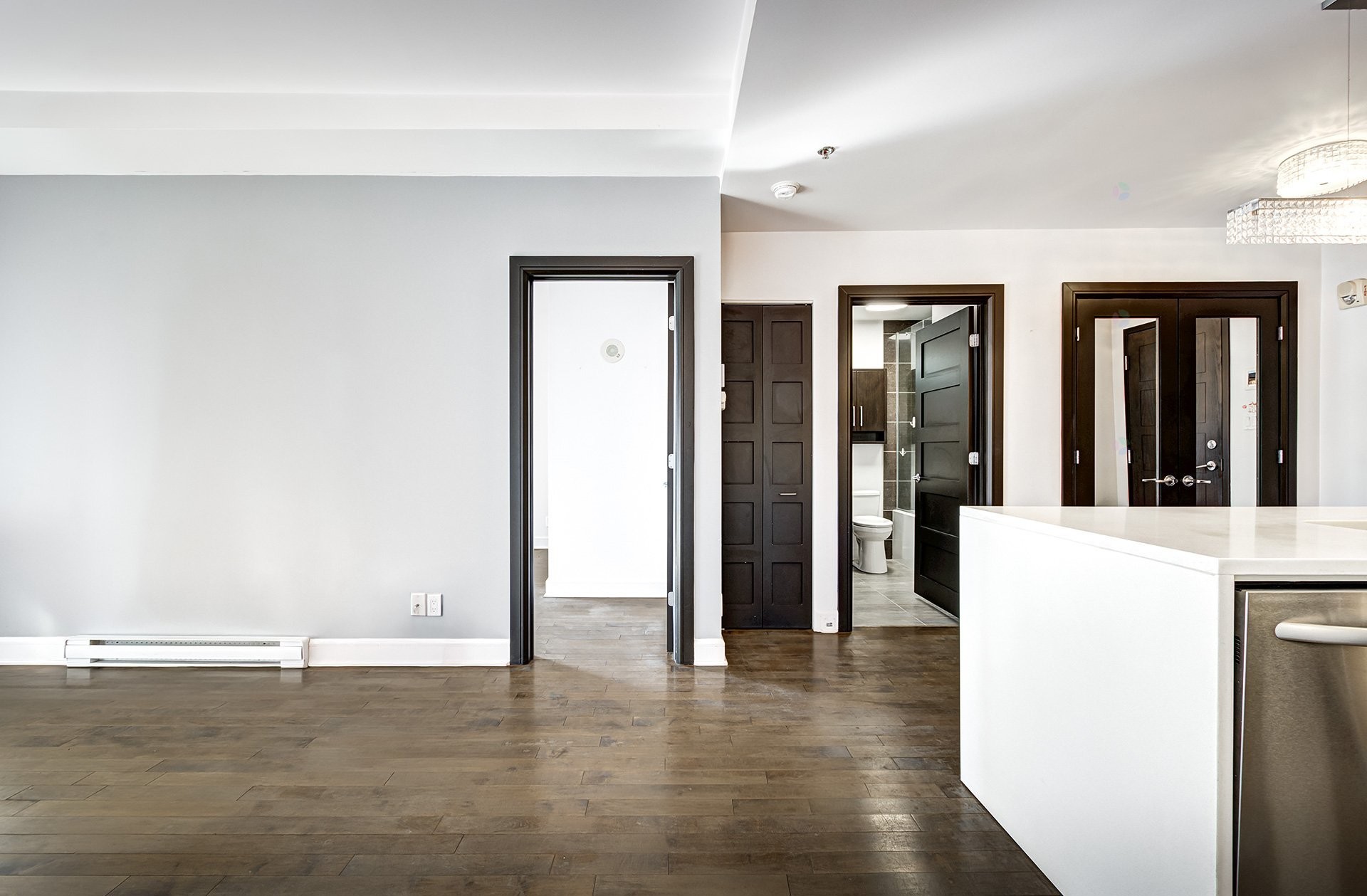 









1800


Boul. Angrignon

, 307,
Montréal (LaSalle),




QC
H8N0B8

