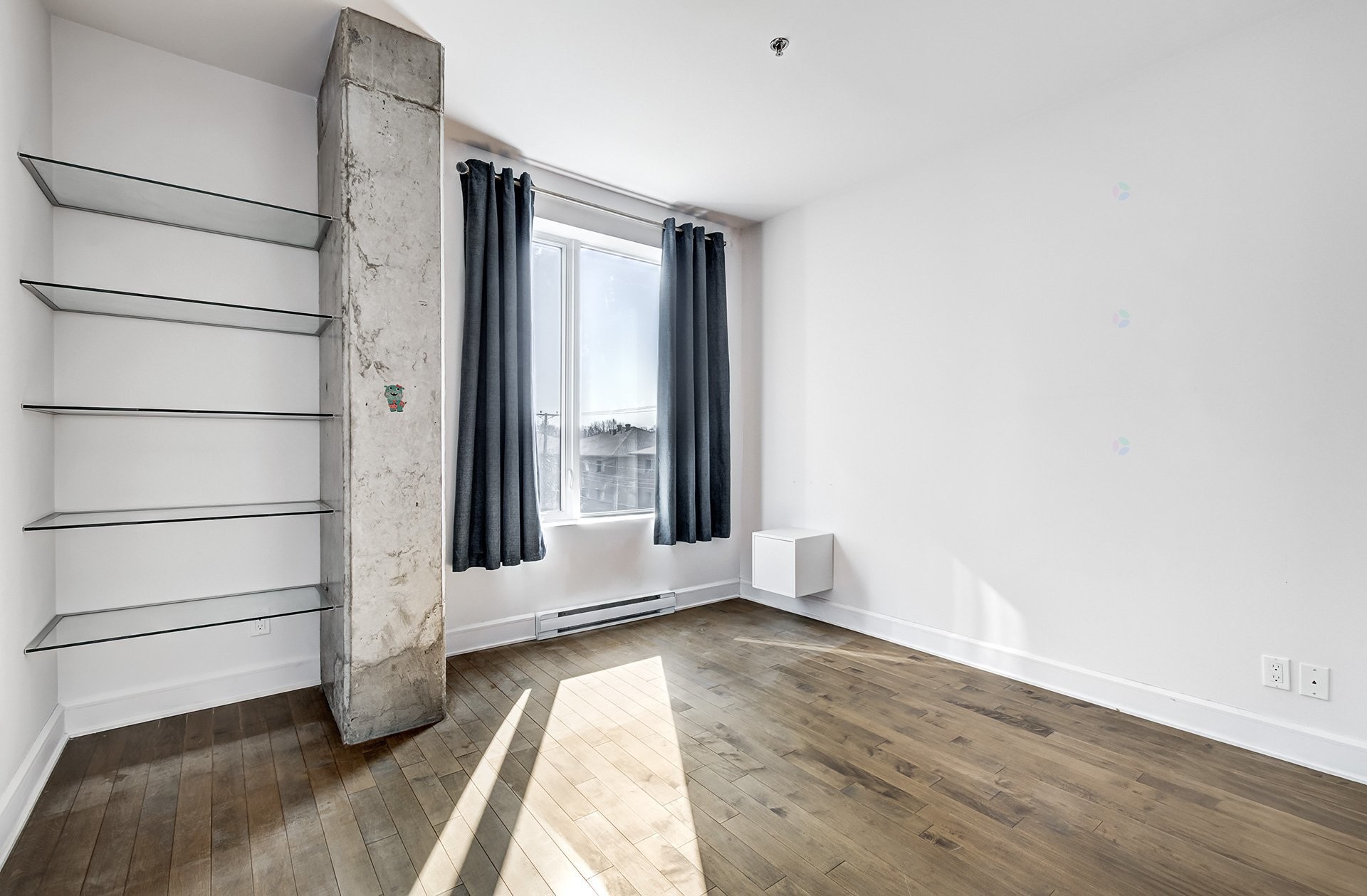 









1800


Boul. Angrignon

, 307,
Montréal (LaSalle),




QC
H8N0B8

