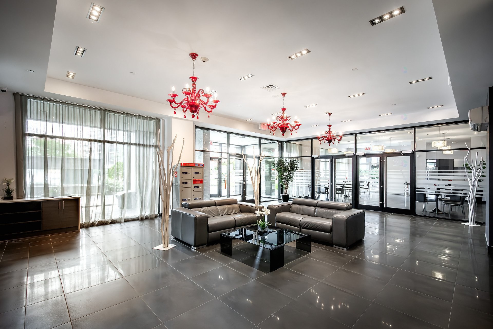 









1800


Boul. Angrignon

, 307,
Montréal (LaSalle),




QC
H8N0B8

