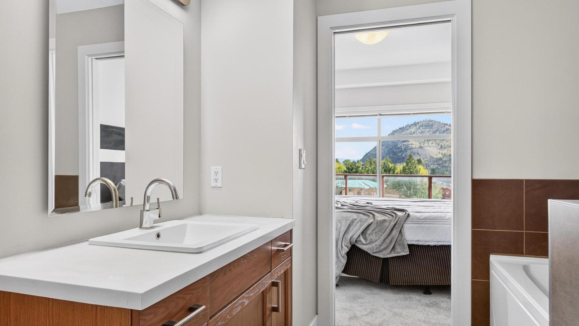 









3205


Skyview

Lane, 508,
West Kelowna,




BC
V4T 3J3


