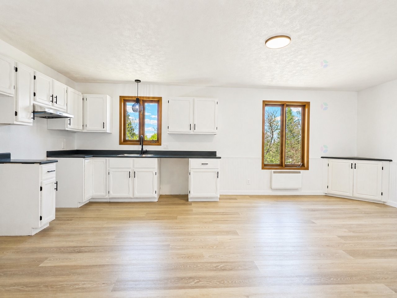









1181


Rue Adélard

,
Magog,




QC
J1X3S1

