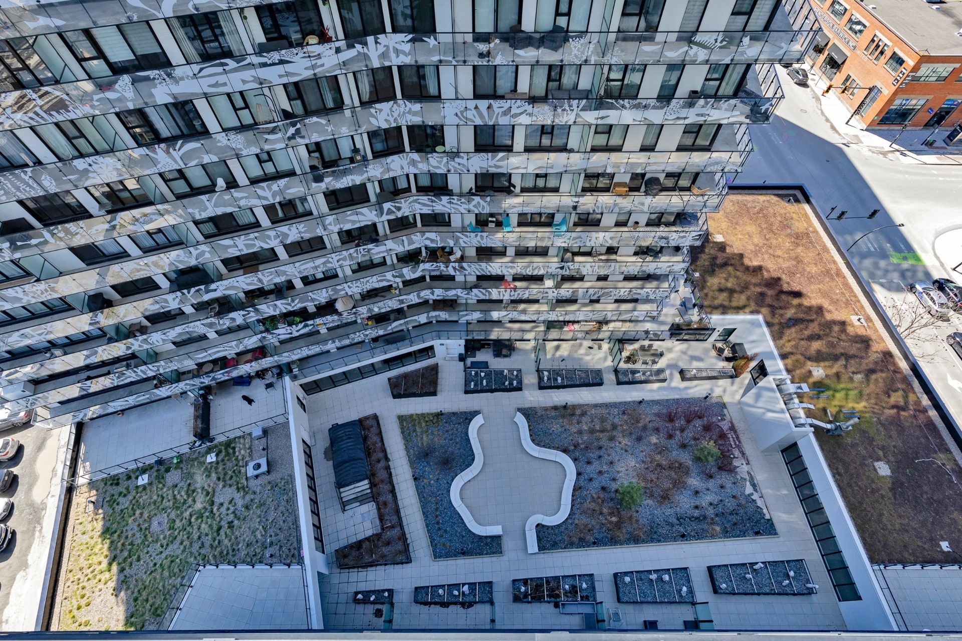 









101


Rue Peel

, 1559,
Montréal (Le Sud-Ouest),




QC
H3C0Y1

