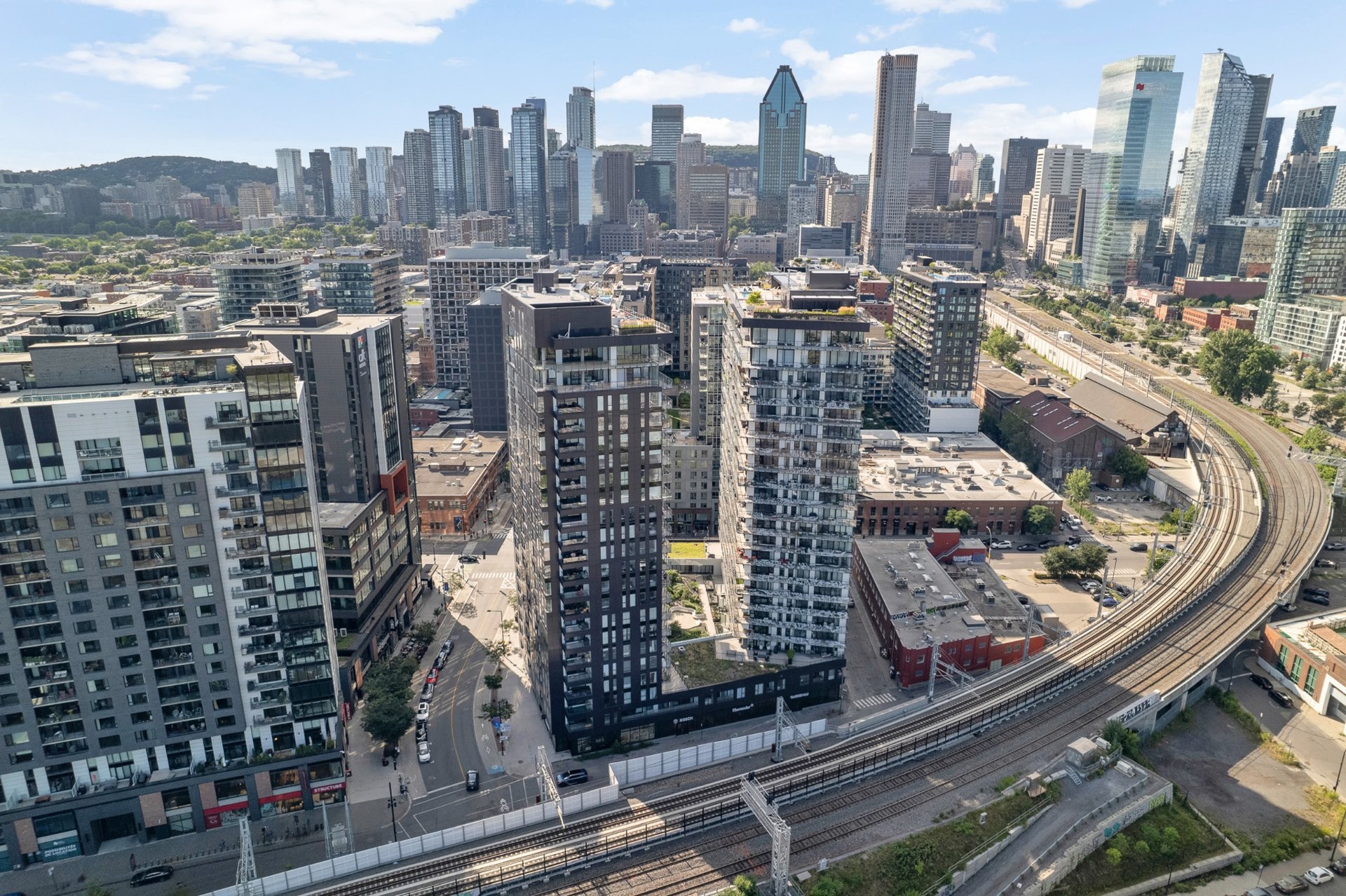 









101


Rue Peel

, 1559,
Montréal (Le Sud-Ouest),




QC
H3C0Y1

