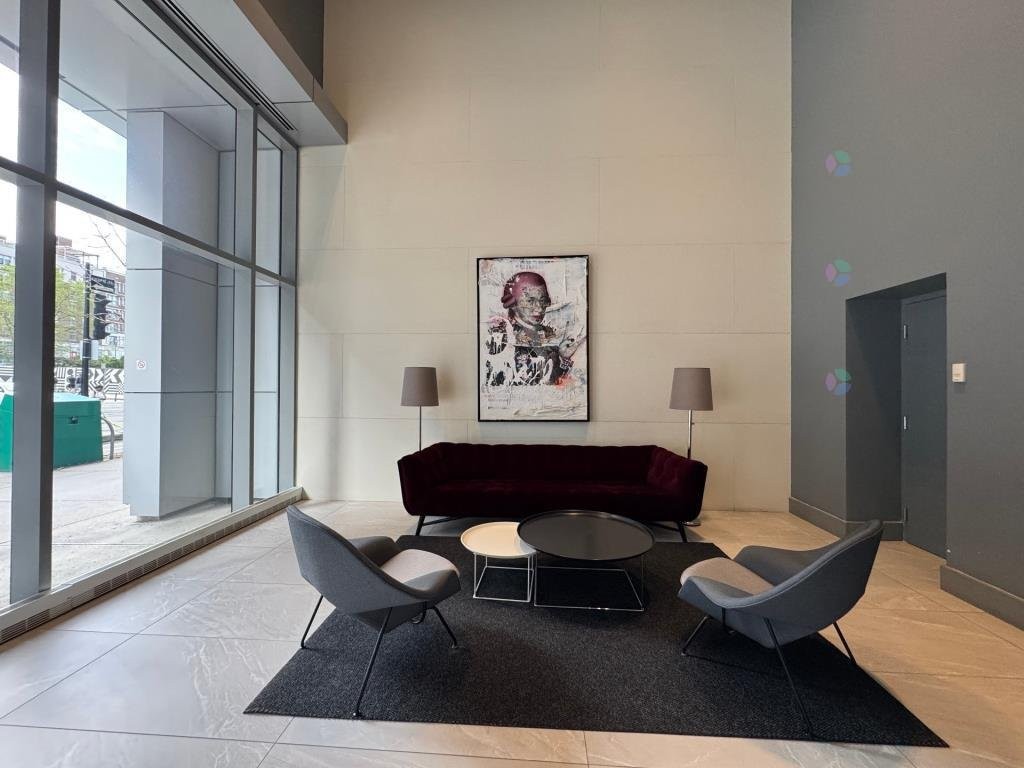 









350


Boul. De Maisonneuve O.

, 1102,
Montréal (Ville-Marie),




QC
H3A0B4

