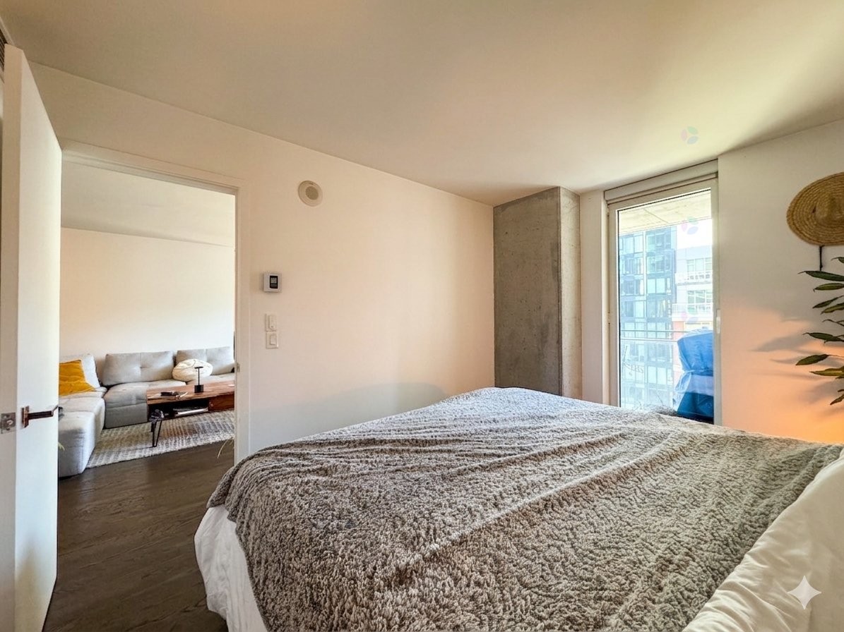 









350


Boul. De Maisonneuve O.

, 1102,
Montréal (Ville-Marie),




QC
H3A0B4

