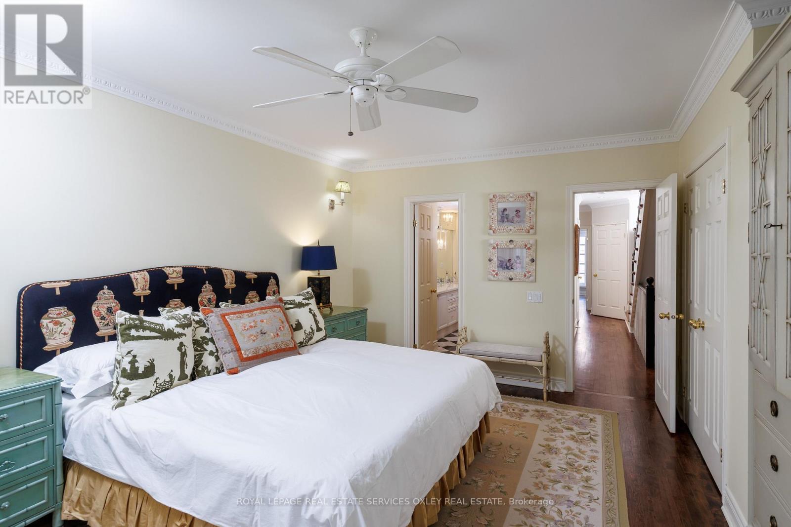 












184 BEDFORD ROAD

,
Toronto,




Ontario
M5R2K9

