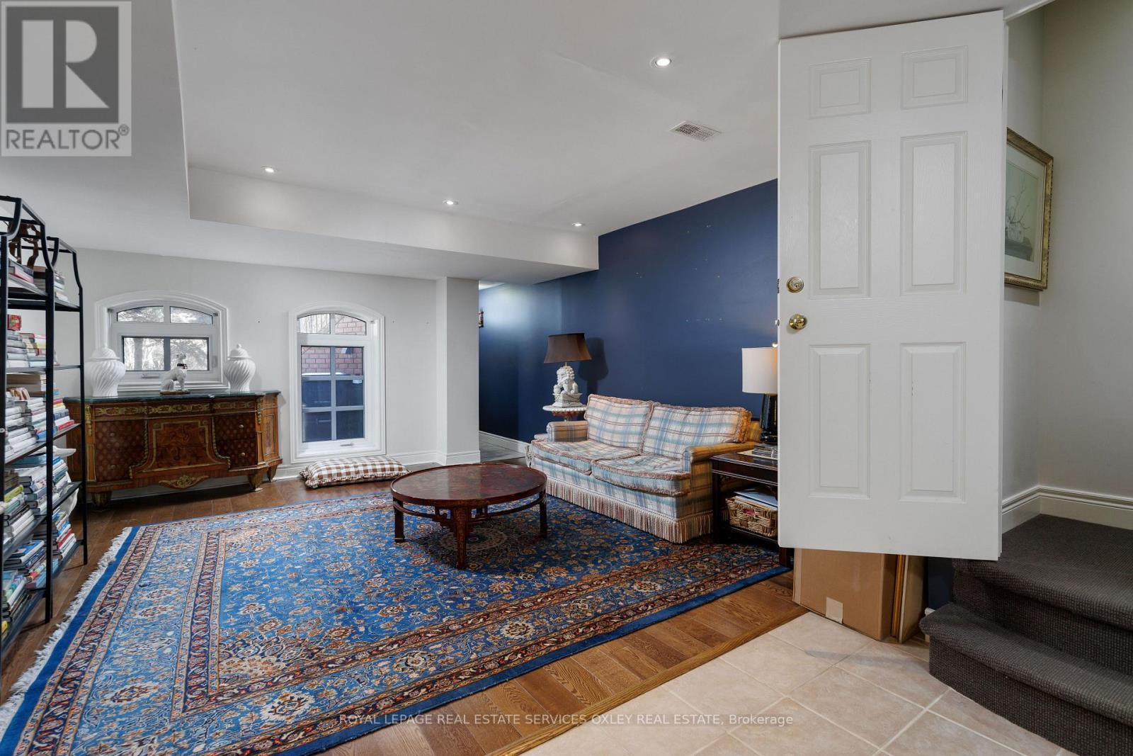 












184 BEDFORD ROAD

,
Toronto,




Ontario
M5R2K9


