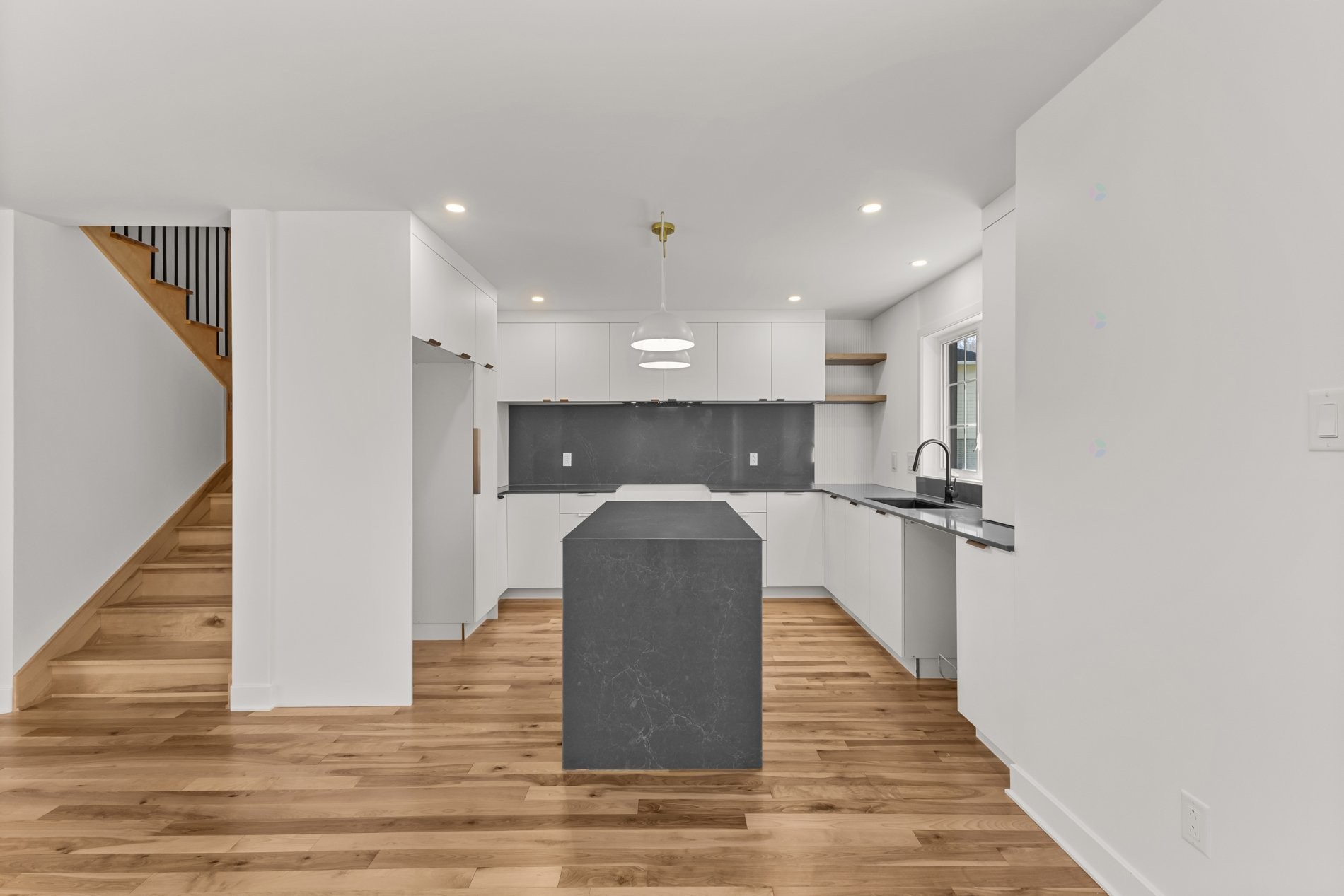 









857


Ch. des Patriotes

,
Otterburn Park,




QC
J3H1Z9

