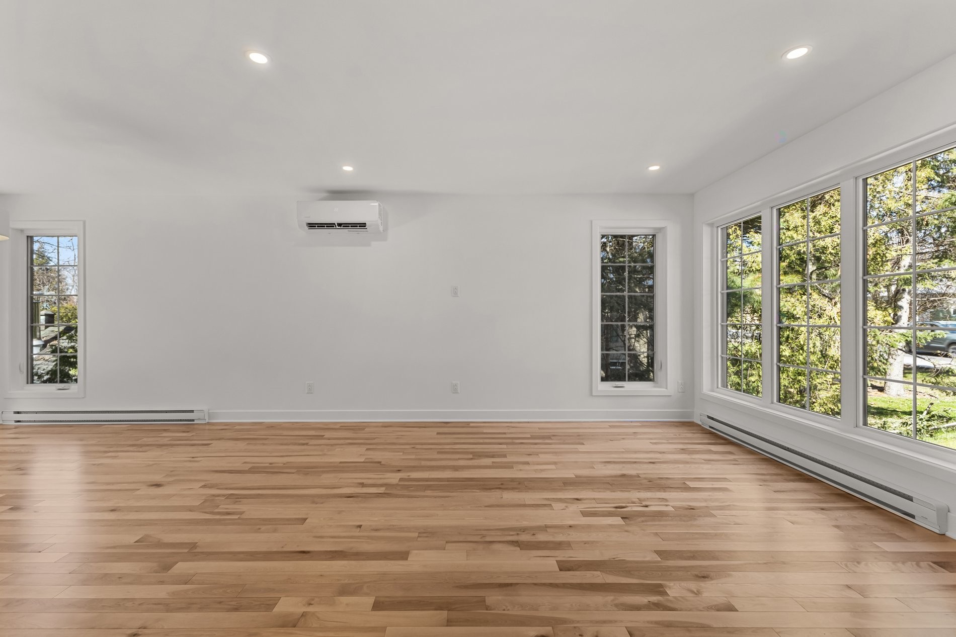 









857


Ch. des Patriotes

,
Otterburn Park,




QC
J3H1Z9

