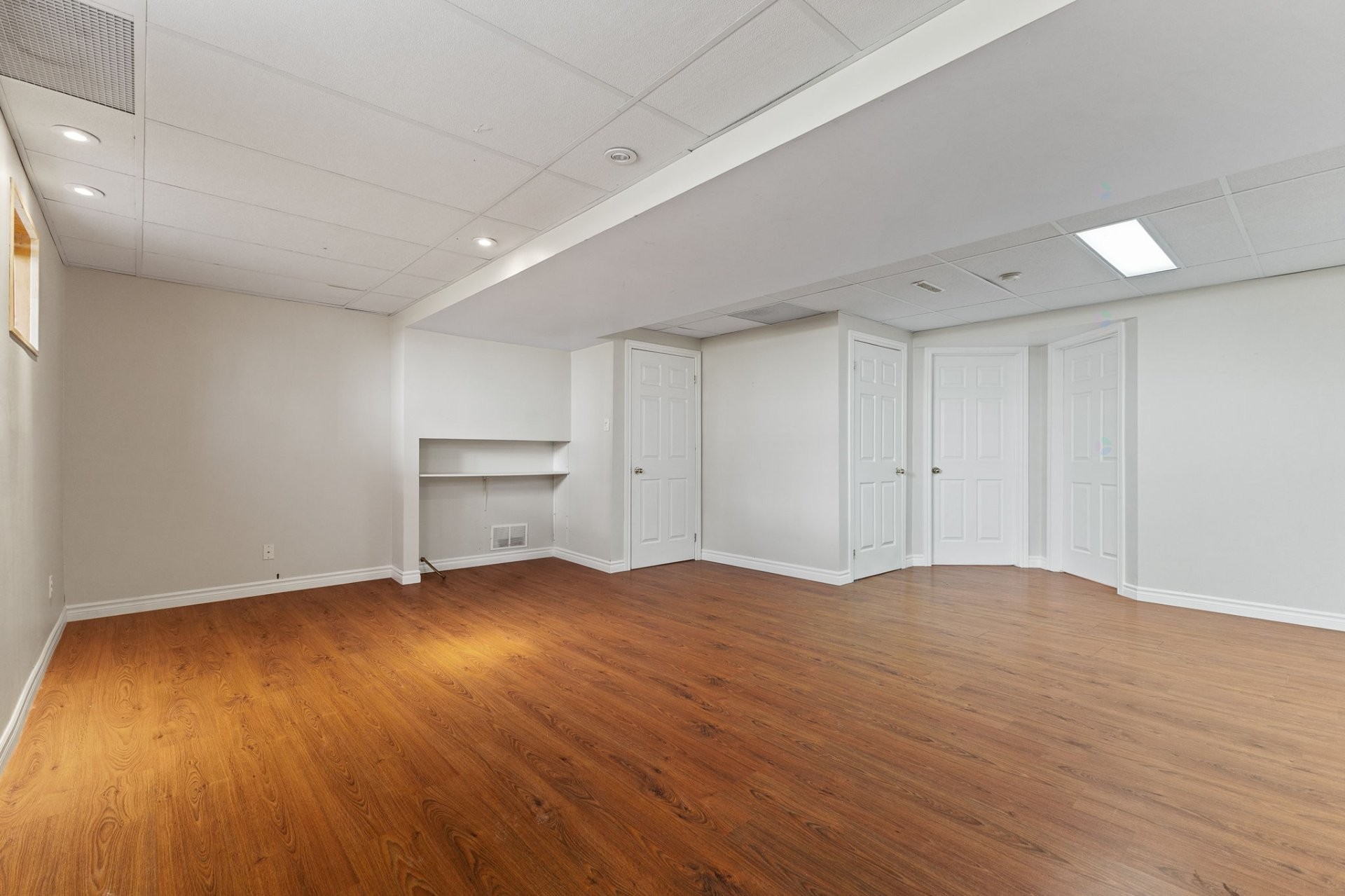 









467


Rue A.-Gibeault

,
Gatineau (Gatineau),




QC
J8R2S2

