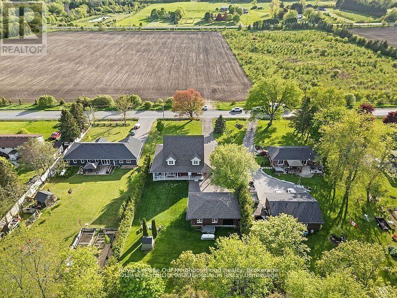 












4601 RICE LAKE DRIVE S

,
Hamilton Township (Bewdley),




Ontario
L1A3V6

