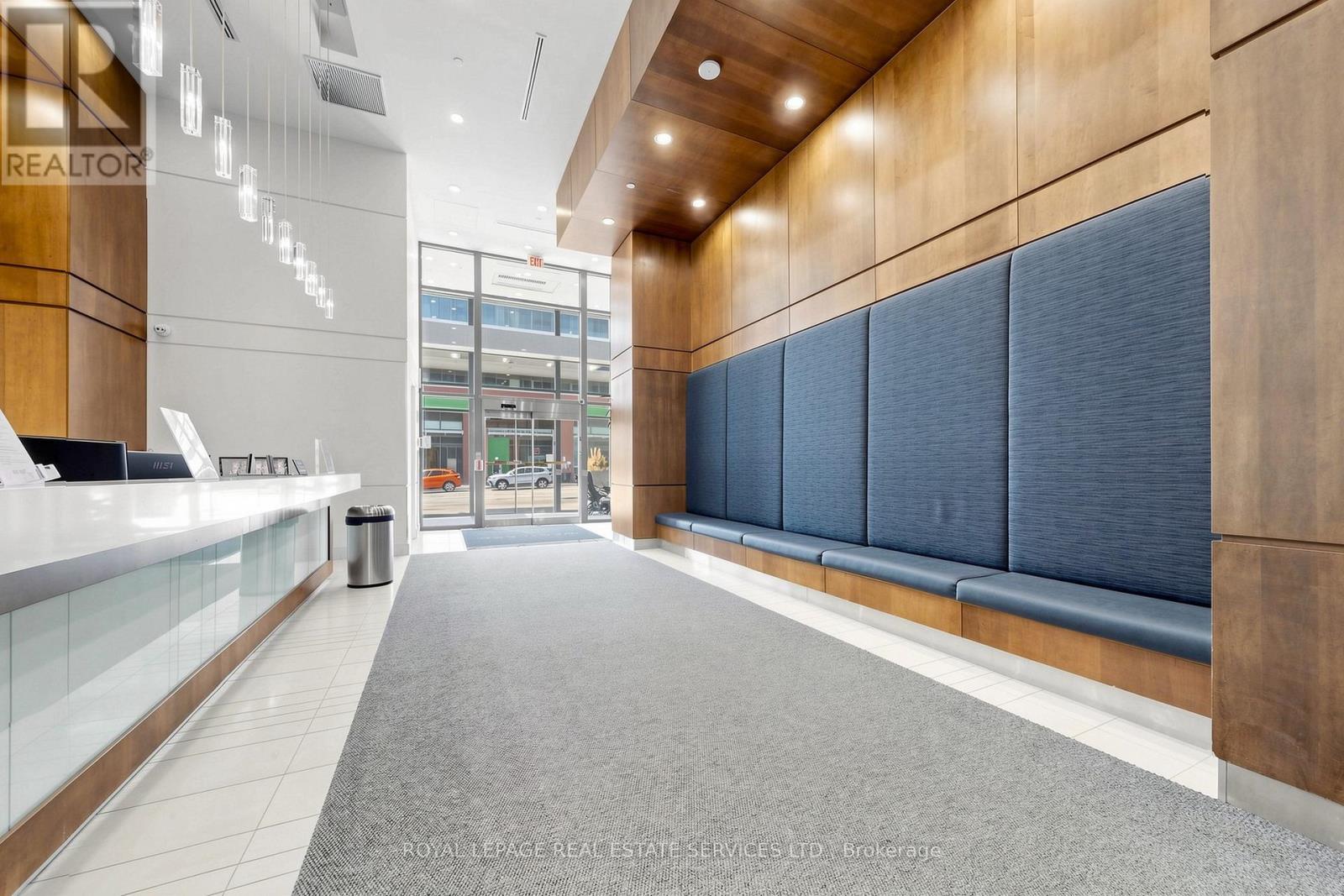 












2903 - 2200 LAKE SHORE BOULEVARD W

,
Toronto,




Ontario
M8V1A4

