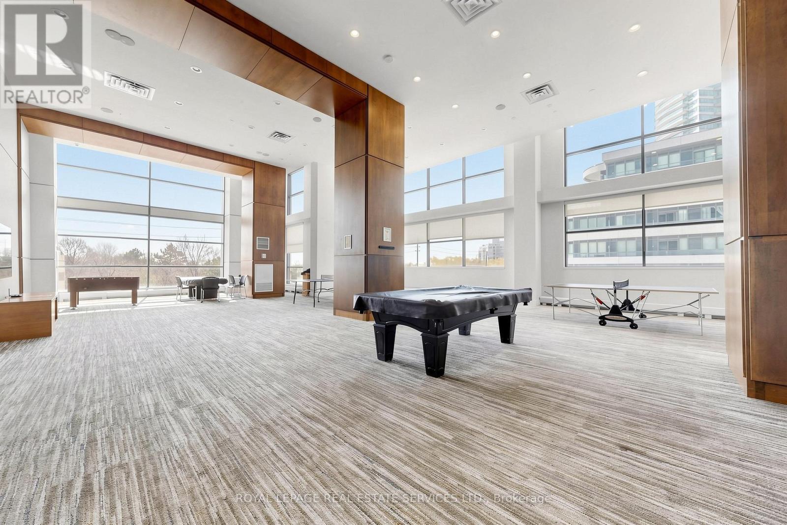 












2903 - 2200 LAKE SHORE BOULEVARD W

,
Toronto,




Ontario
M8V1A4

