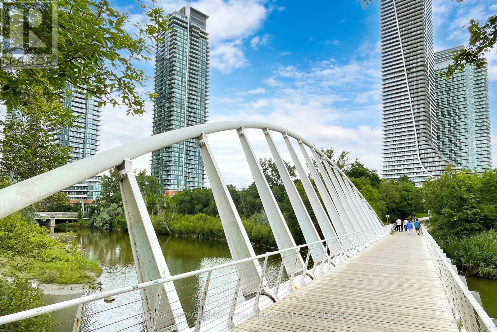












2903 - 2200 LAKE SHORE BOULEVARD W

,
Toronto,




Ontario
M8V1A4

