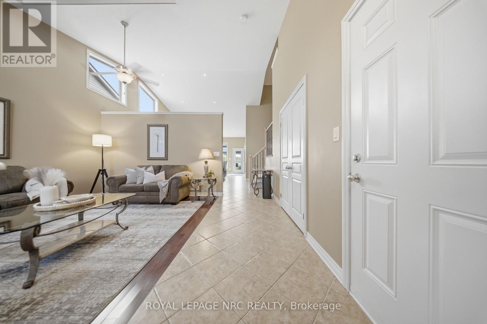 












8684 MCGARRY DRIVE

,
Niagara Falls (Forestview),




Ontario
L2H3N7

