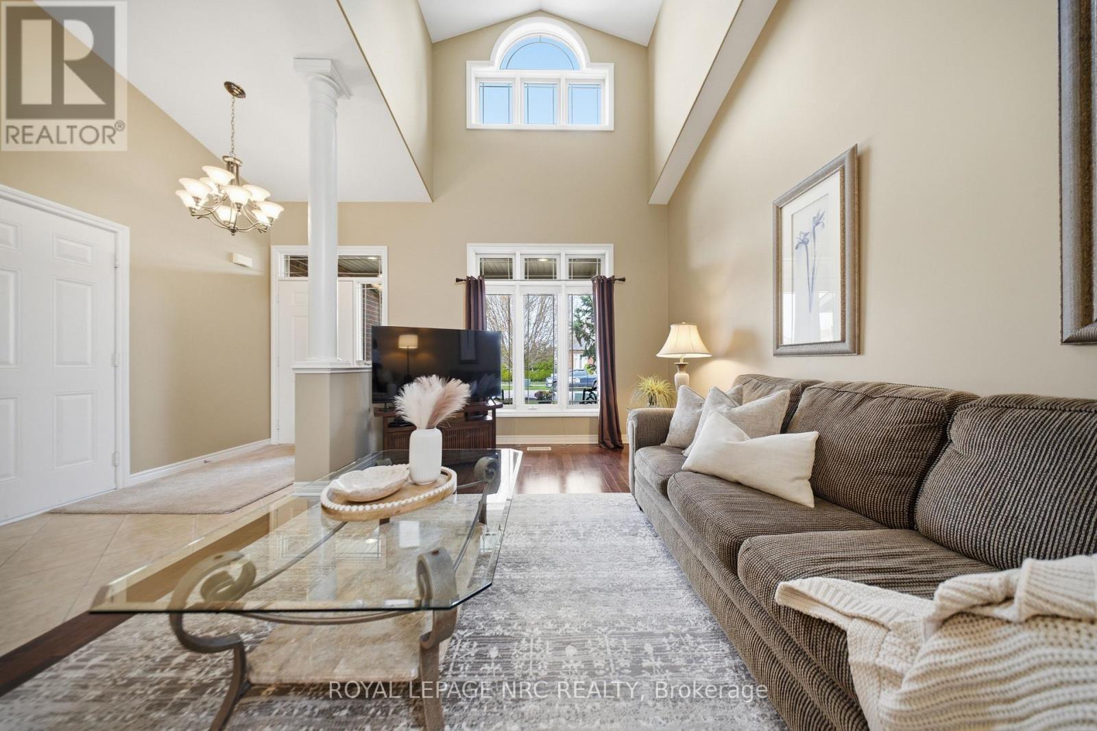 












8684 MCGARRY DRIVE

,
Niagara Falls (Forestview),




Ontario
L2H3N7

