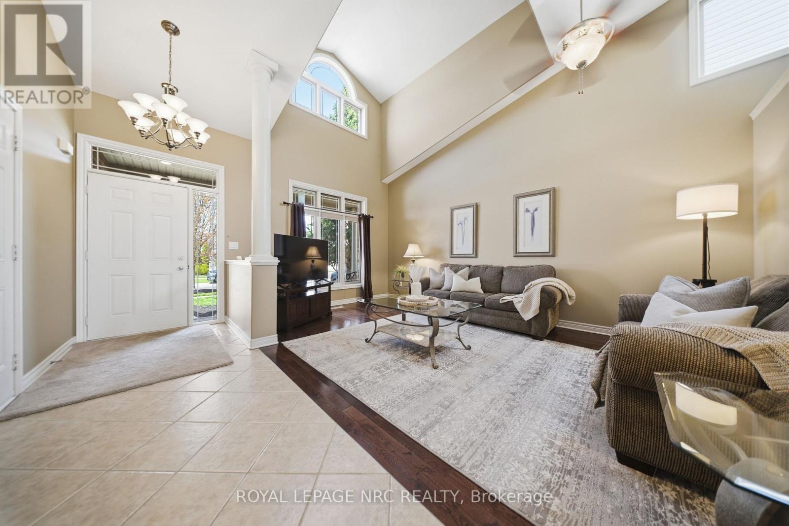 












8684 MCGARRY DRIVE

,
Niagara Falls (Forestview),




Ontario
L2H3N7

