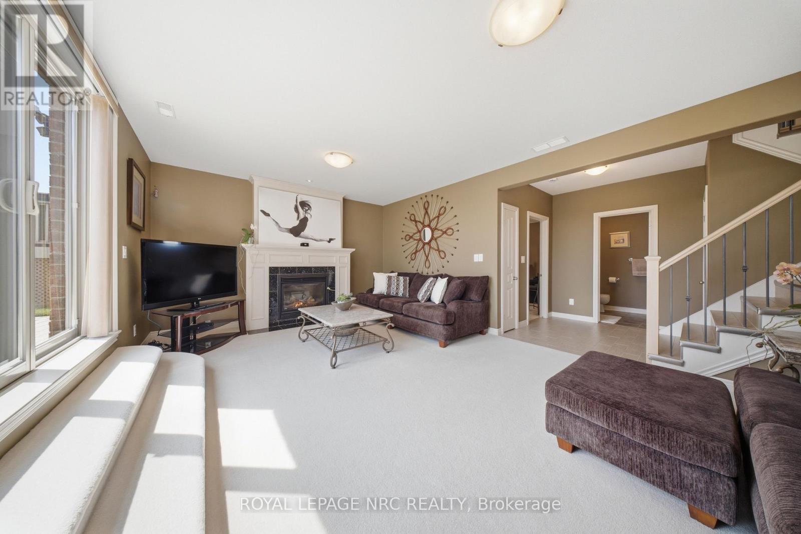 












8684 MCGARRY DRIVE

,
Niagara Falls (Forestview),




Ontario
L2H3N7

