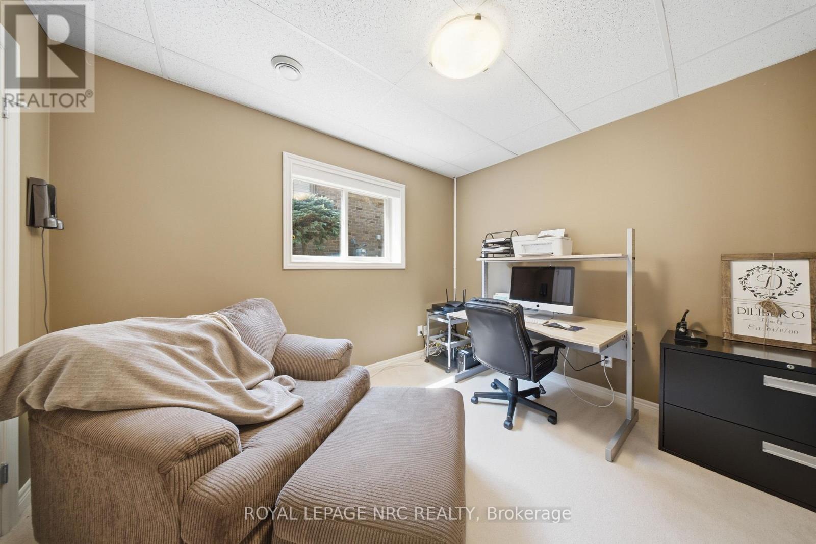 












8684 MCGARRY DRIVE

,
Niagara Falls (Forestview),




Ontario
L2H3N7

